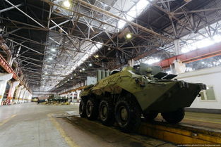 铁甲轰鸣 探访俄罗斯唯一轮式战车工厂